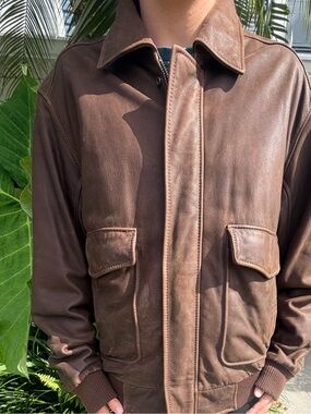 Roundtree & Yorke Brown Leather Bomber Jacket